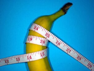 香蕉和厘米象征着增大的阴茎